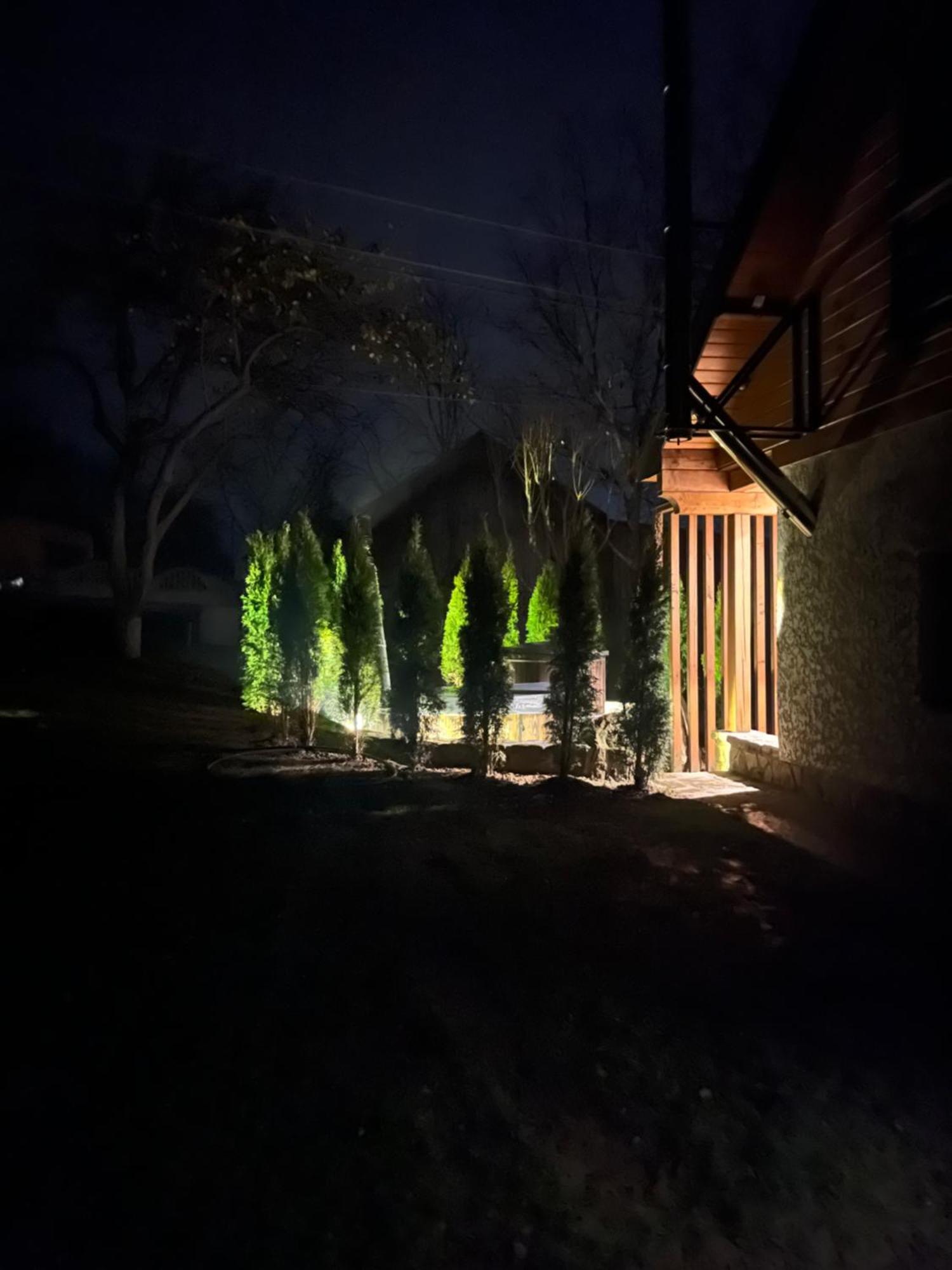 Cottage Familiya 韦尔霍维纳 外观 照片